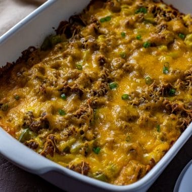 Looking for a new make ahead breakfast casserole that is perfect for holidays and special occasions? This Hash Brown Breakfast Casserole is the perfect dish to make ahead of time and pop in the oven when you're ready. Shredded hash browns and eggs with all your favorite fixins' - this breakfast casserole is easy, delicious, and will be a hit with everyone!