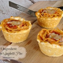 Make mealtime fun with this delicious 5 ingredient recipe for Mini Spaghetti Pies.