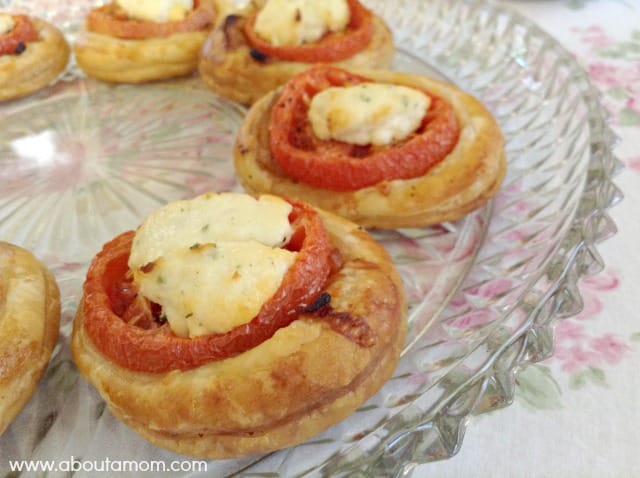 Mini Tomato and Goat Cheese Tarts Recipe