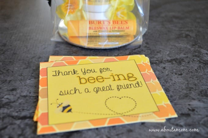 free printable bee themed thank you gift tag