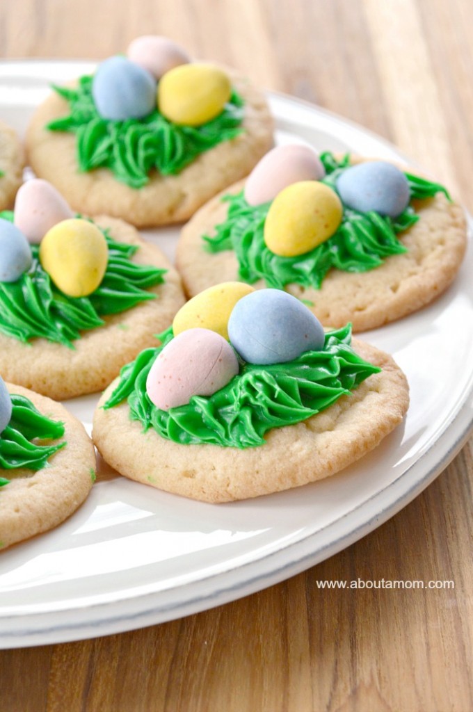 These Bird's Nest Sugar Cookies are simple and sweet way to celebrate spring. Perfect for your Easter baking!