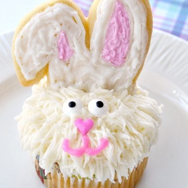 The cutest ever Easter Bunny Cupcakes!