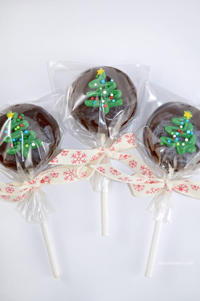 Holiday OREO Cookie Pops