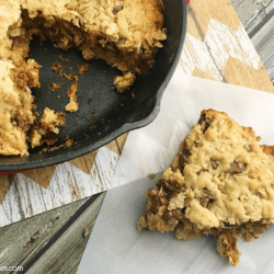 Oatmeal Chocolate Chip Cast Iron Skillet Cookie Recipe