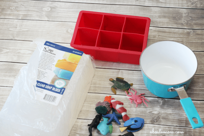 Make Your Own Finding Dory Inspired Bath Soap
