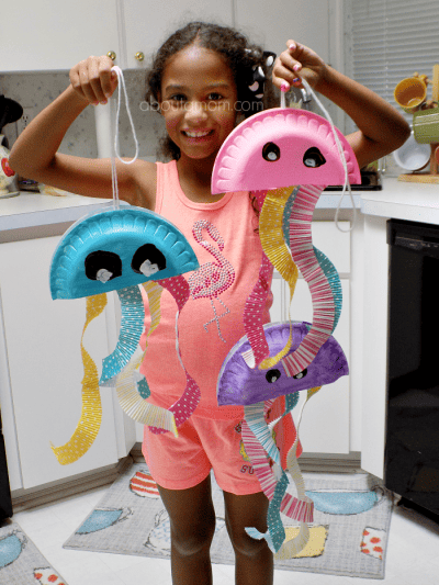 Paper Plate Jellyfish Craft | Summer Fun Series - About a Mom