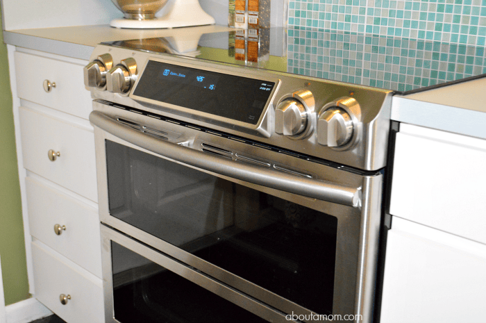 Samsung Flex Duo™ Slide-In Electric Range with Dual Door and WiFi Connectivity