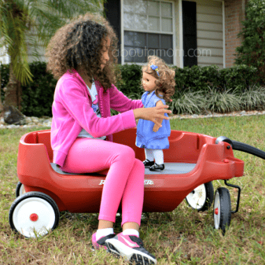 The Radio Flyer Deluxe Grandstand Wagon 3-in-1 provides 3 seating options and loads of features. It's a family wagon that you will use a lot.