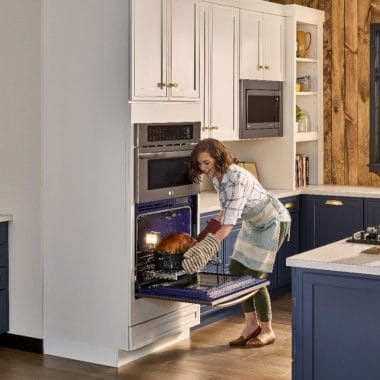 Does it seem like you're always in a rush to get dinner on the table? Having the right appliances can make a difference. The LG Combination Double Wall Oven, available at Best Buy, can cut your cooking time in half and is a great option for busy families.