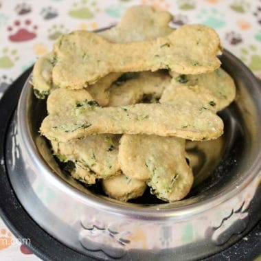 Does your dog have bad breath? This recipe for homemade fresh breath dog treats contains wholesome ingredients, and comes together easily. Dog bad breath treats are an absolute must, especially if you have a dog that likes to give kisses.