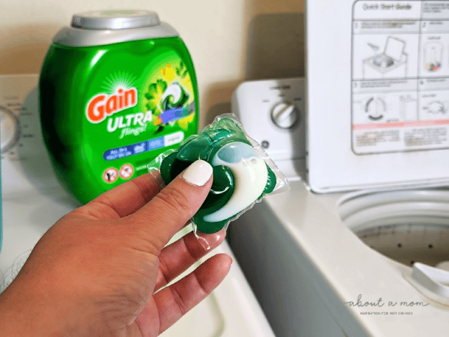 Save $2 on Gain Ultra Flings with Printable Coupon - About a Mom