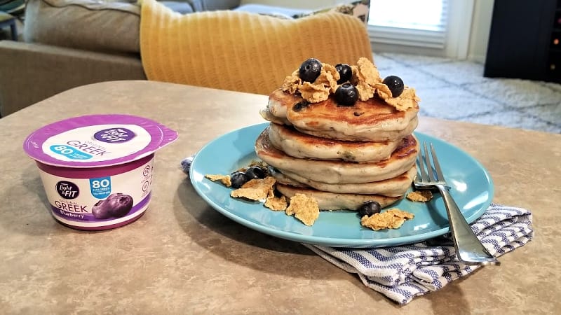 Calling all pancake enthusiasts! Start your day right with this recipe for fluffy and delicious Blueberry Greek Yogurt Pancakes.