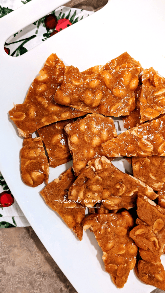 10 Minute Microwave Peanut Brittle is buttery and crunchy, and the perfect balance of sweet and salty. This rich, golden brown peanut brittle is delicious and comes together so easily in my Galanz ExpressWave microwave. It is a great candy to make for the holidays and ideal for homemade gift giving.