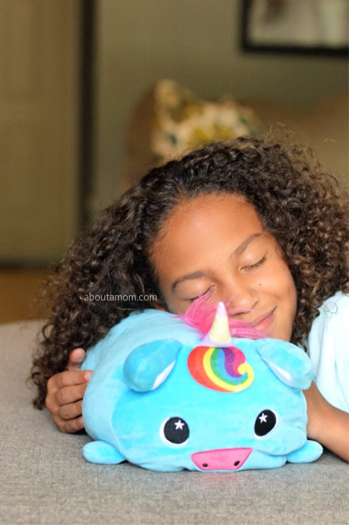 What do you call a marshmallow-soft, squishy animal pillow? Moosh-Moosh™ Soft Plush Buddies! Moosh-Moosh makes the perfect December present for stocking stuffers, dreidel game prizes or an under-the-tree surprise.