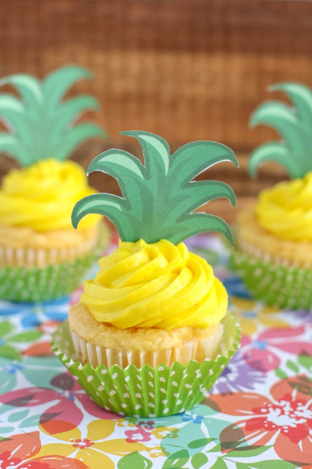 Pineapple Cupcakes With Free Printable Topper About A Mom