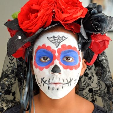 An easy sugar skull makeup tutorial that can be done in under thirty minutes.