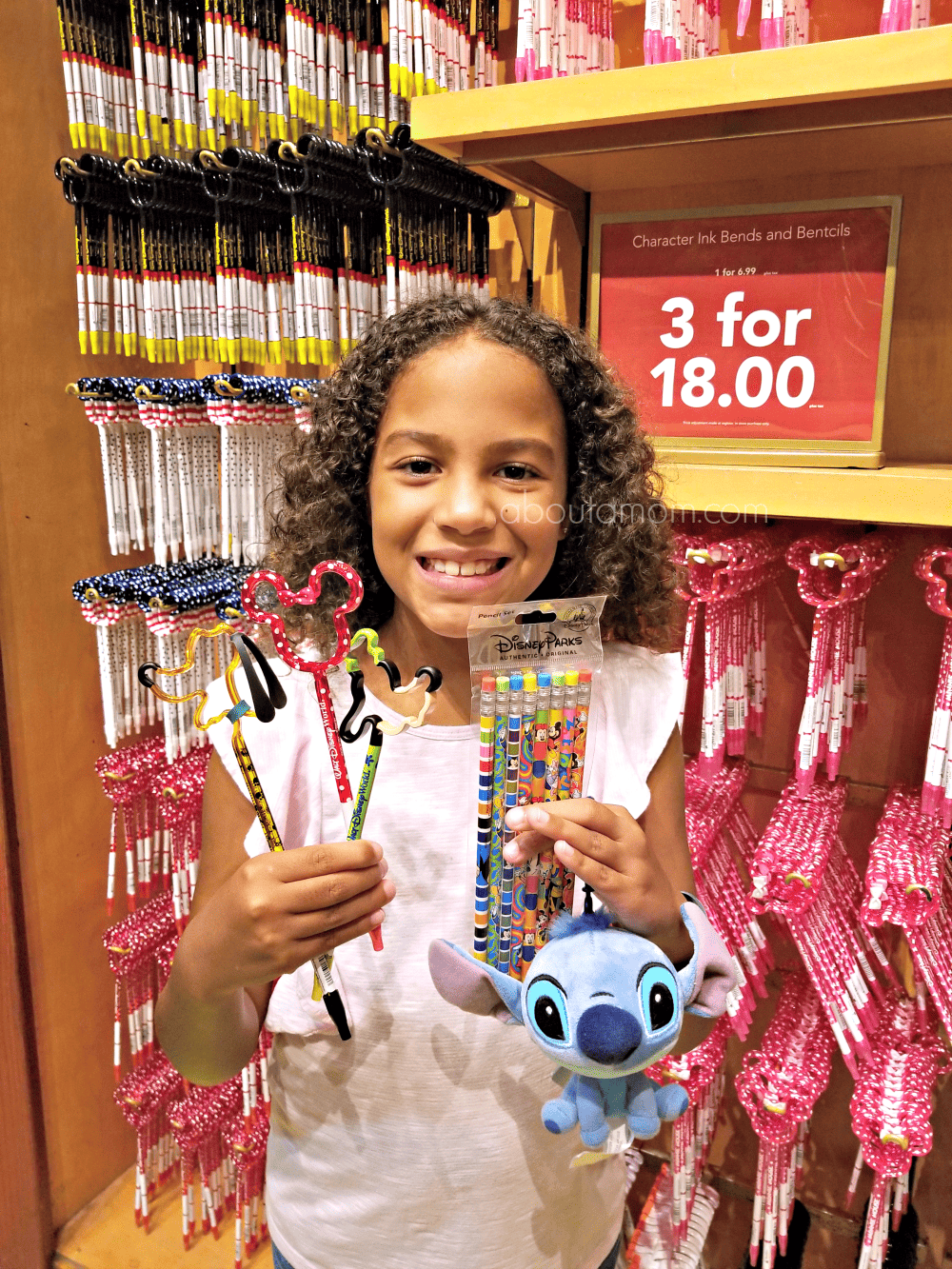 Insider's Guide to back to school shopping at Disney Springs. At Disney Springs you will find all of your back to school staples, along with a large selection of kids' clothing and accessories.