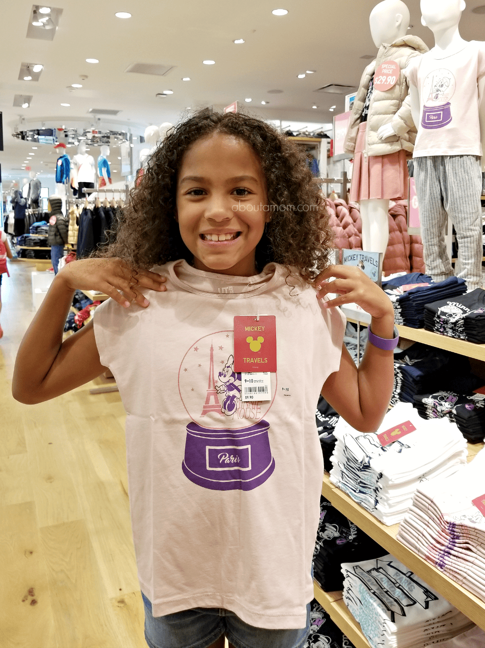 Insider's Guide to back to school shopping at Disney Springs. At Disney Springs you will find all of your back to school staples, along with a large selection of kids' clothing and accessories.