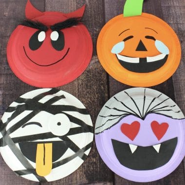 Halloween craft for kids. Instructions for 4 separate emoji Halloween paper plate crafts. Includes a pumpkin, vampire, mummy and devil.