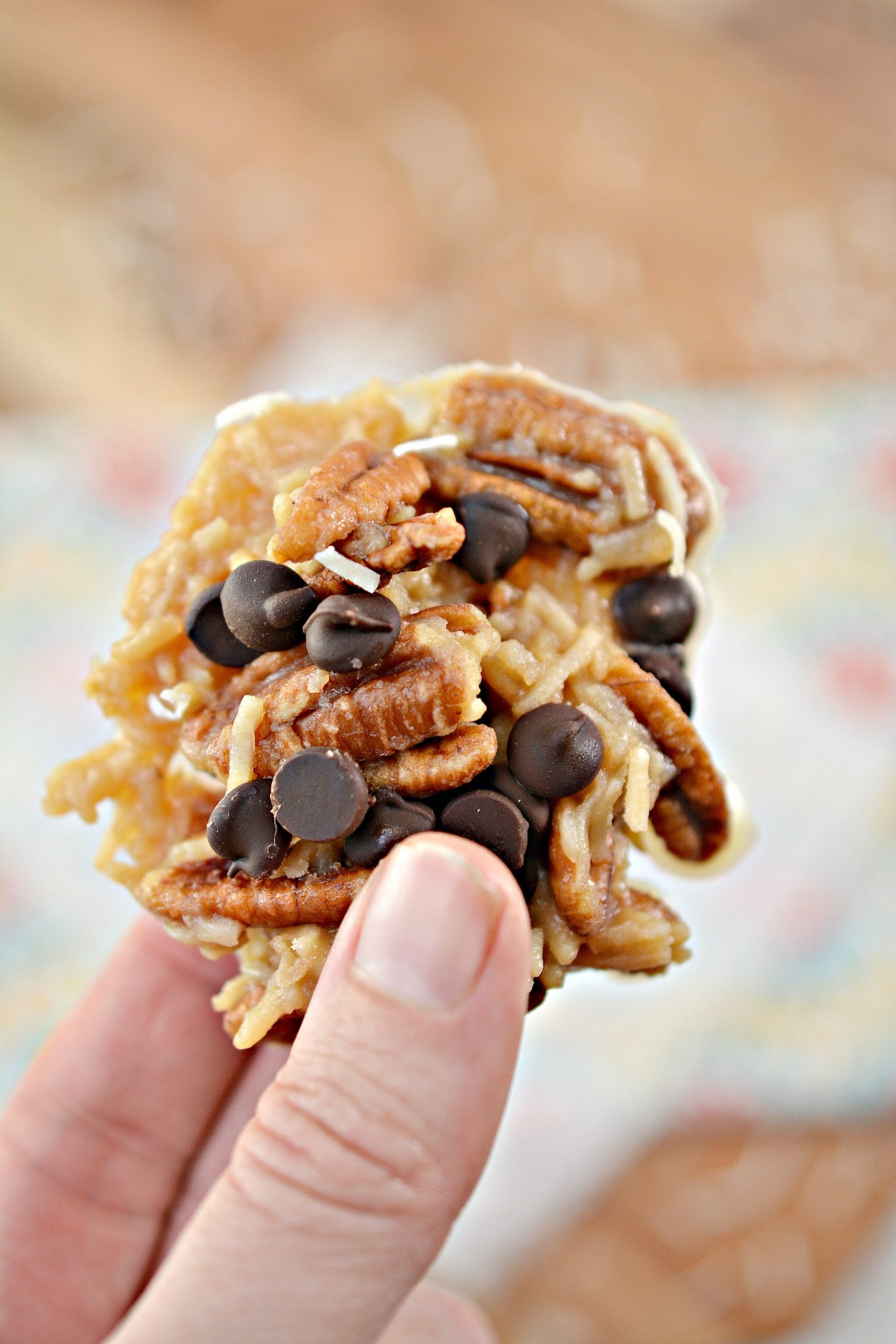 Looking for a keto cookie recipe? Make these Keto no bake Haystack cookies. Perfectly sweet and crunchy, these keto cookies are perfect for satisfying your sweet tooth for a dessert or snack. 