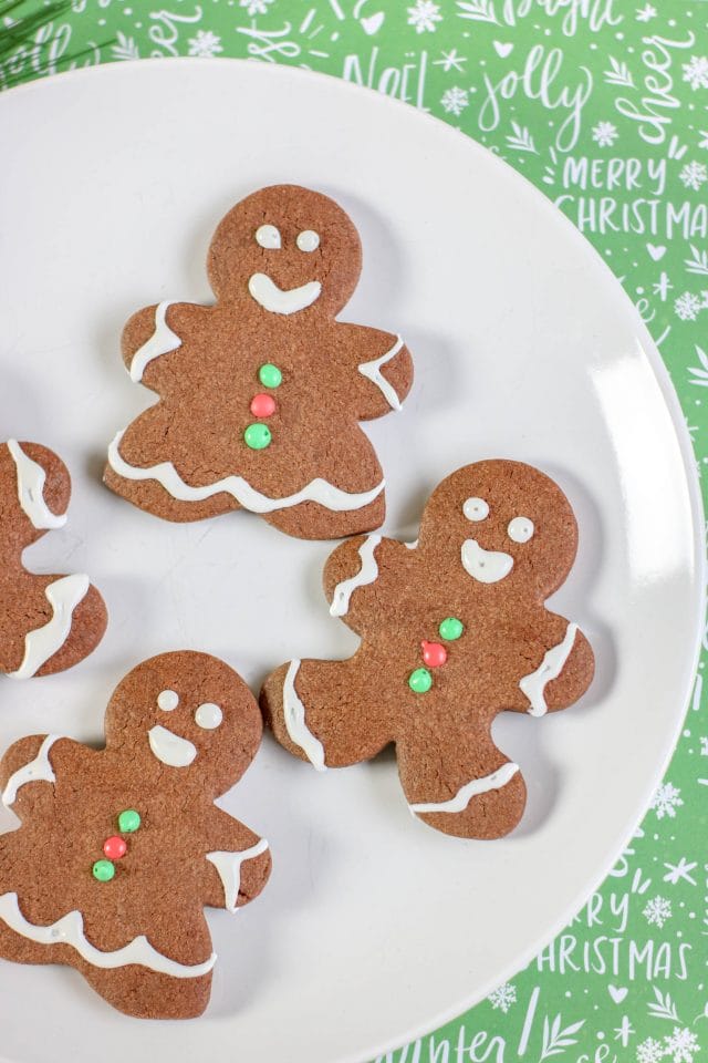 I have a fun twist on a classic Christmas cookie for you! Do you love the idea of gingerbread men, but you don't actually like the taste of gingerbread men? Don't worry, I have the perfect solution. Try this Chocolate Sugar Cookie recipe.