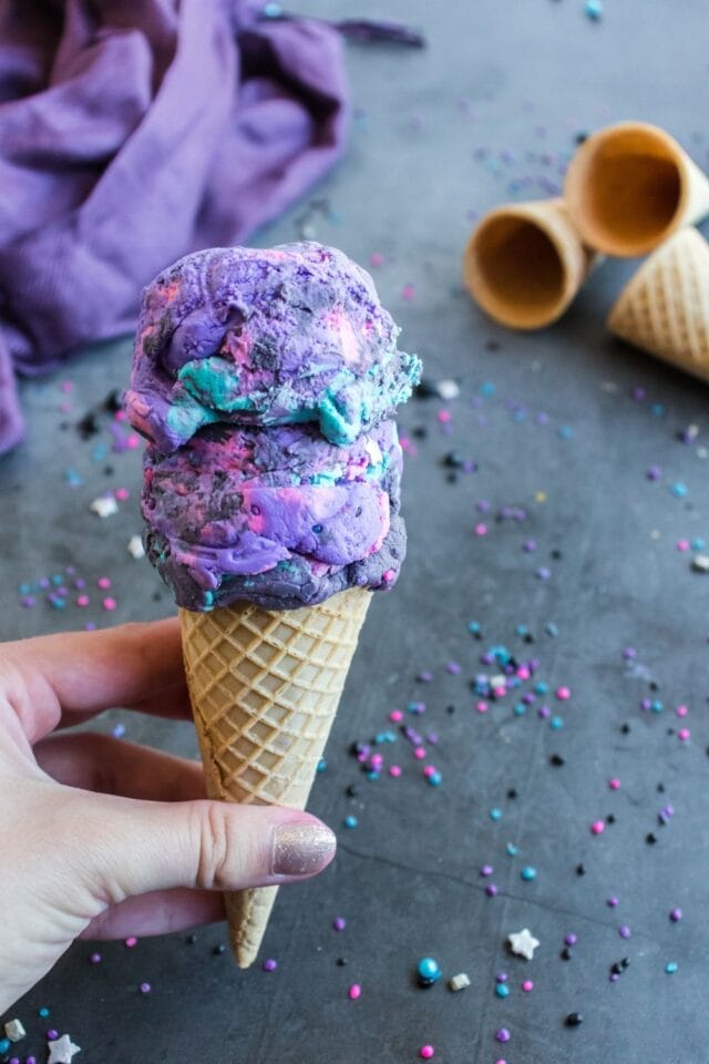 Make this No Churn Ice Cream at home to have the best homemade ice cream. Colored to resemble the galaxy, this is a fun ice cream that everyone will love.