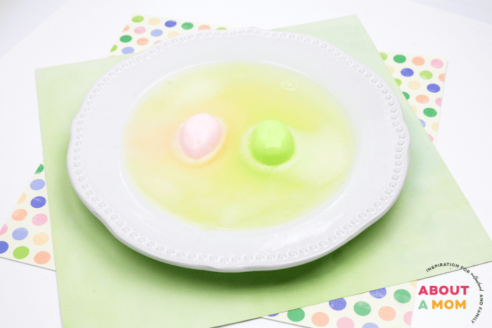 Frozen Fizzy Easter Eggs Experiment