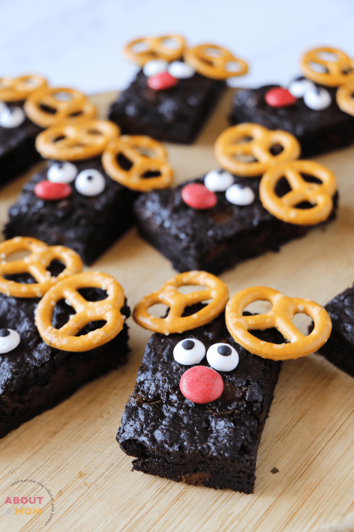 Check out these adorable Reindeer Brownies! Kids will have so much fun decorating brownies to look like reindeer. Use our recipe for moist, delicious brownies or use your own to make these festive reindeer brownie treats. Reindeer Brownies are the perfect Christmas treat.