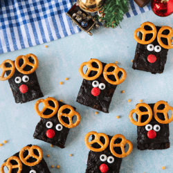 Check out these adorable Reindeer Brownies! Kids will have so much fun decorating brownies to look like reindeer. Use our recipe for moist, delicious brownies or use your own to make these festive reindeer brownie treats. Reindeer Brownies are the perfect Christmas treat.