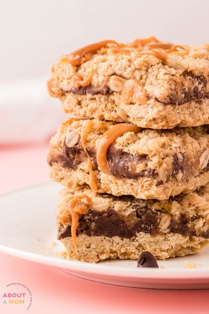 This Carmelitas Recipe are to die for! The ooey gooey bar cookies are made with oatmeal, chocolate, and caramel as well as a few other ingredients, and they will leave you wanting more.