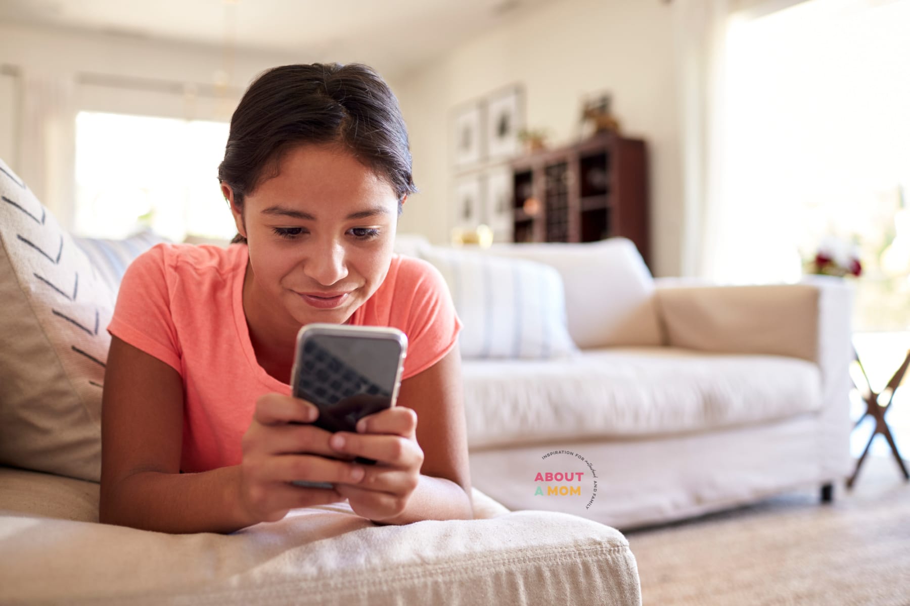With over a billion active users, social media is a staple in most people's lives. Here's what parents should know about dangerous social media apps for kids.