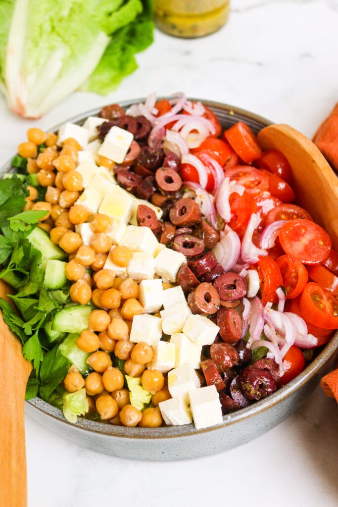 Delicious Italian Chopped Salad featured
