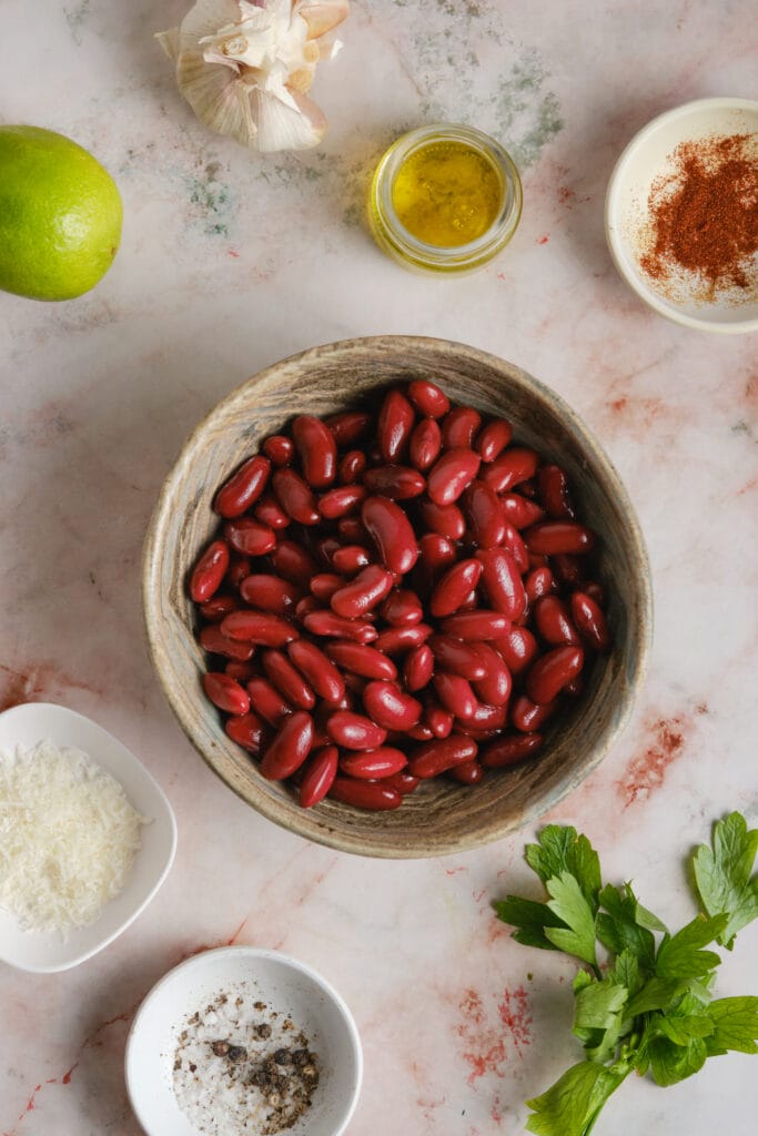 Easy Homemade Refried Beans ingredients